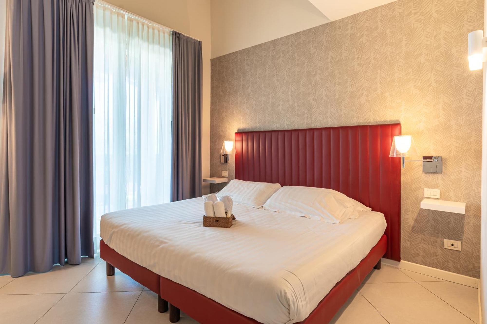 Hotel Monastero & 4*